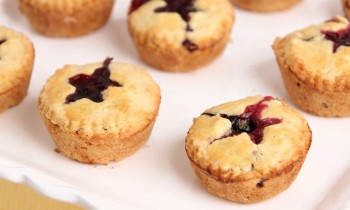 Mini Blueberry Pies Recipe – Laura Vitale – Laura in the Kitchen Episode 810