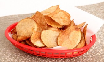 Homemade Potato Chips Recipe – Laura Vitale – Laura in the Kitchen Episode 901