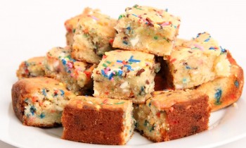 Confetti Blondies Recipe – Laura Vitale – Laura in the Kitchen Episode 908