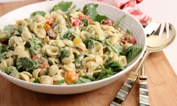 BLT Pasta Salad with Avocado Ranch Dressing | Episode 1041