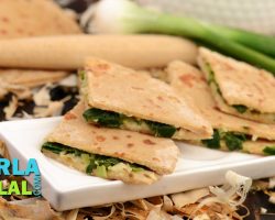 Oats and Spring Onion Parathas, Recipe in Hindi by Tarla Dalal