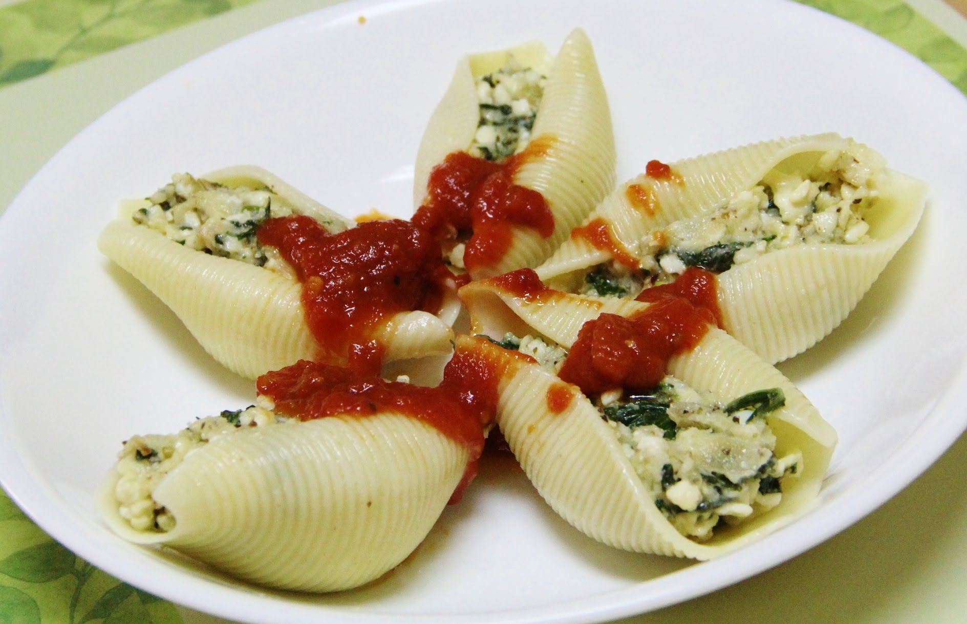 Spinach Cottage Cheese Stuffed Pasta Shells Video Recipe By