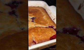 ASMR Blueberry Cobbler