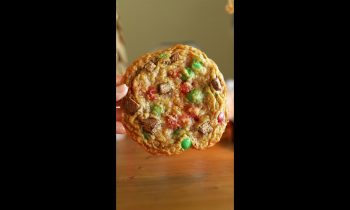 Holiday Oatmeal Slam Cookies