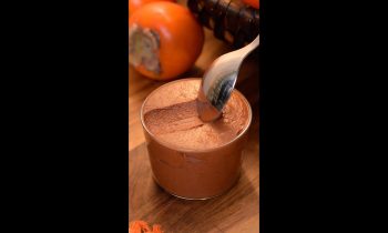 This 2-ingredient Chocolate Mousse